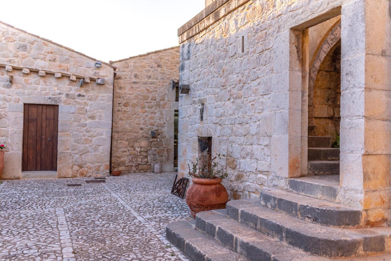 Torre Don Virgilio Country Hotel Cannizzara Esterno foto